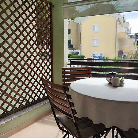 Apartments Divna Baska Voda Ngoại thất bức ảnh