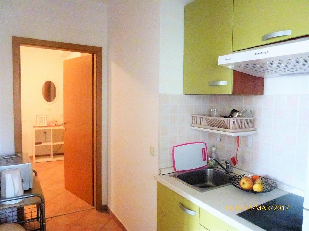Apartments Divna Baska Voda Ngoại thất bức ảnh