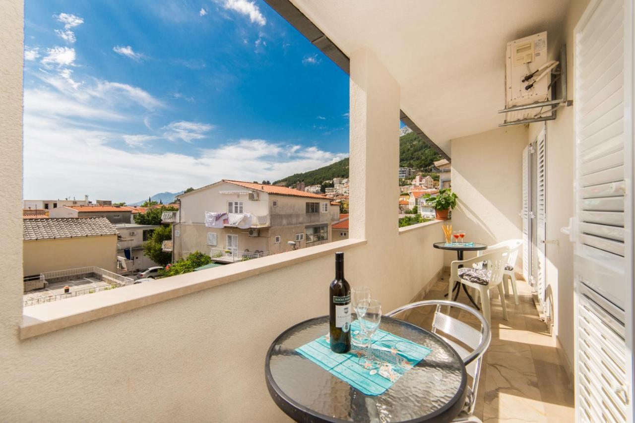 Apartments Divna Baska Voda Ngoại thất bức ảnh