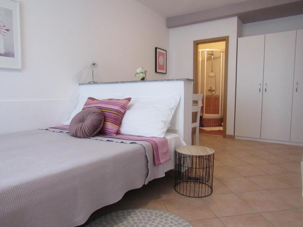 Apartments Divna Baska Voda Ngoại thất bức ảnh