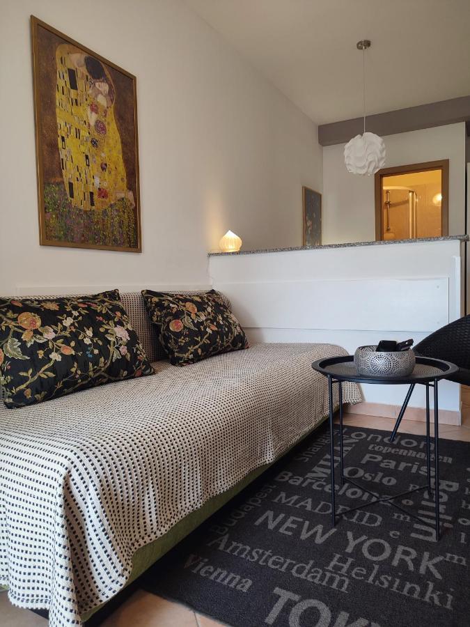 Apartments Divna Baska Voda Ngoại thất bức ảnh