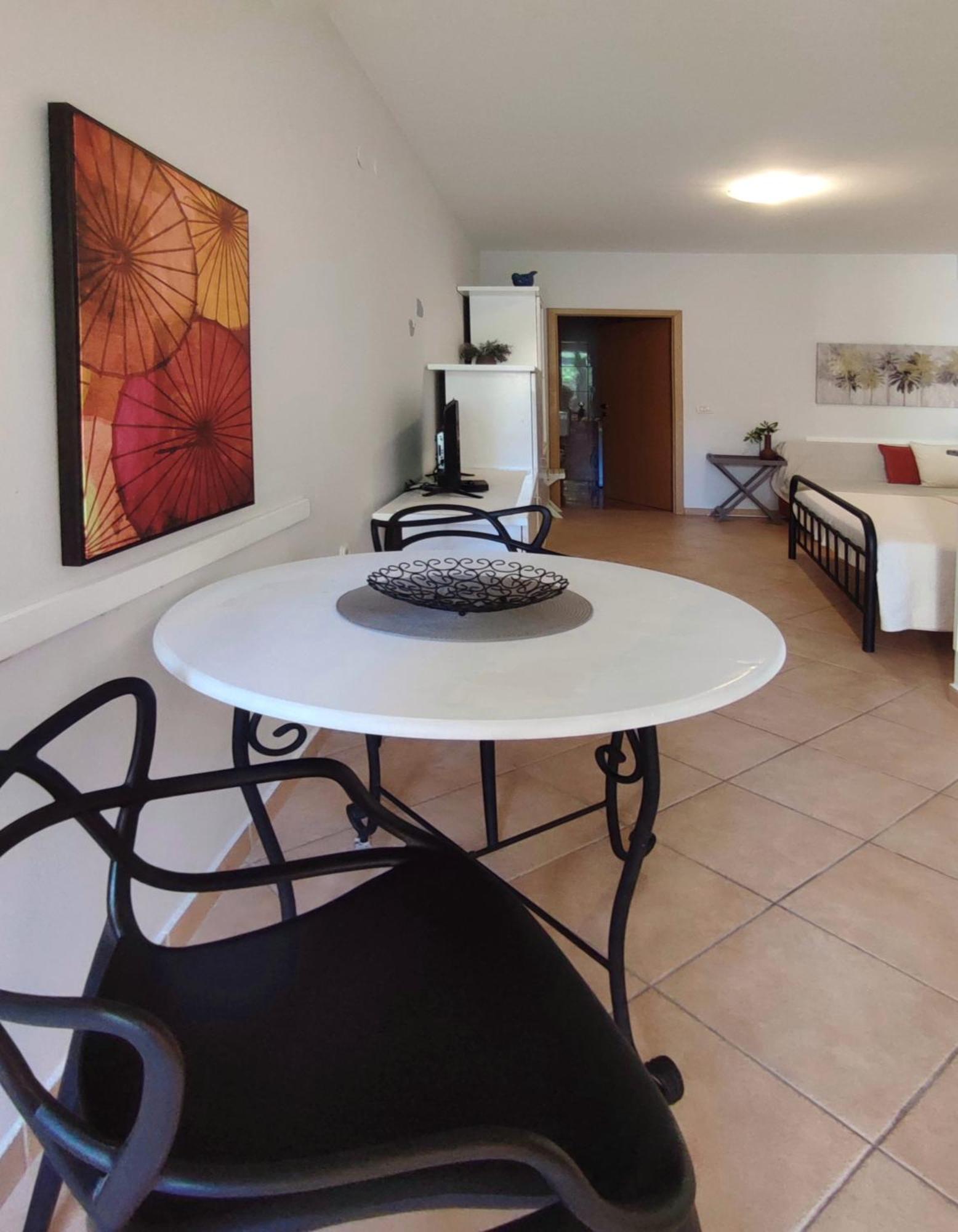 Apartments Divna Baska Voda Ngoại thất bức ảnh