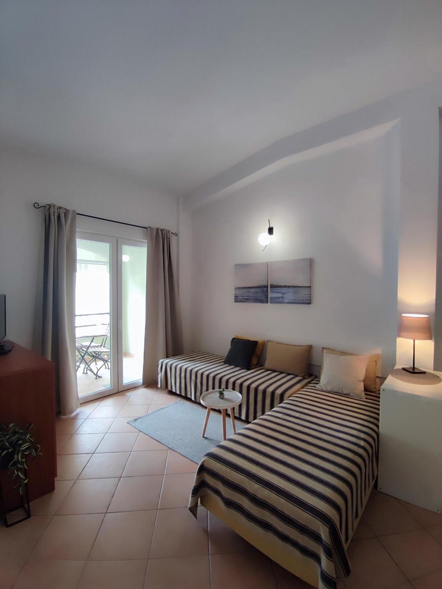 Apartments Divna Baska Voda Ngoại thất bức ảnh