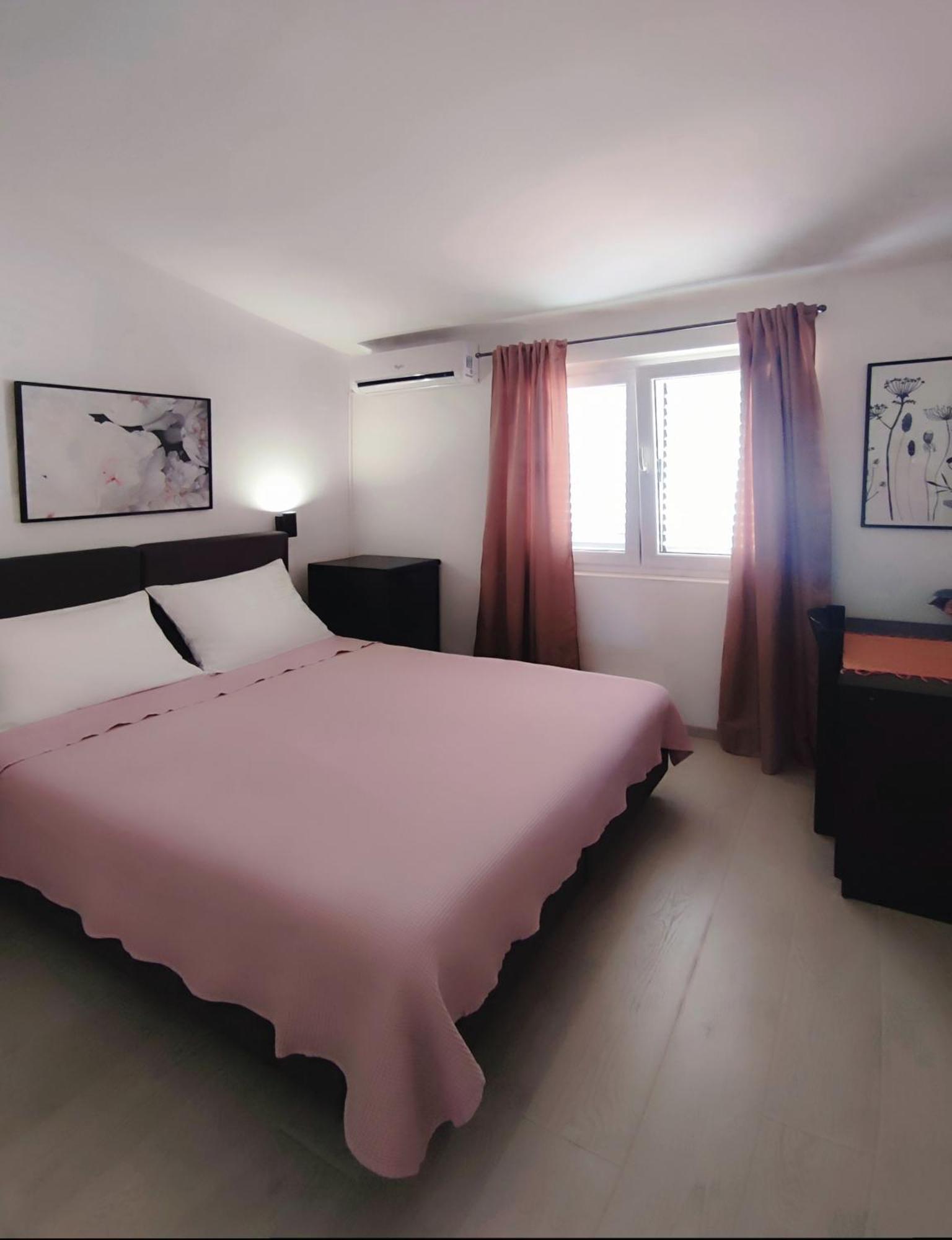 Apartments Divna Baska Voda Ngoại thất bức ảnh