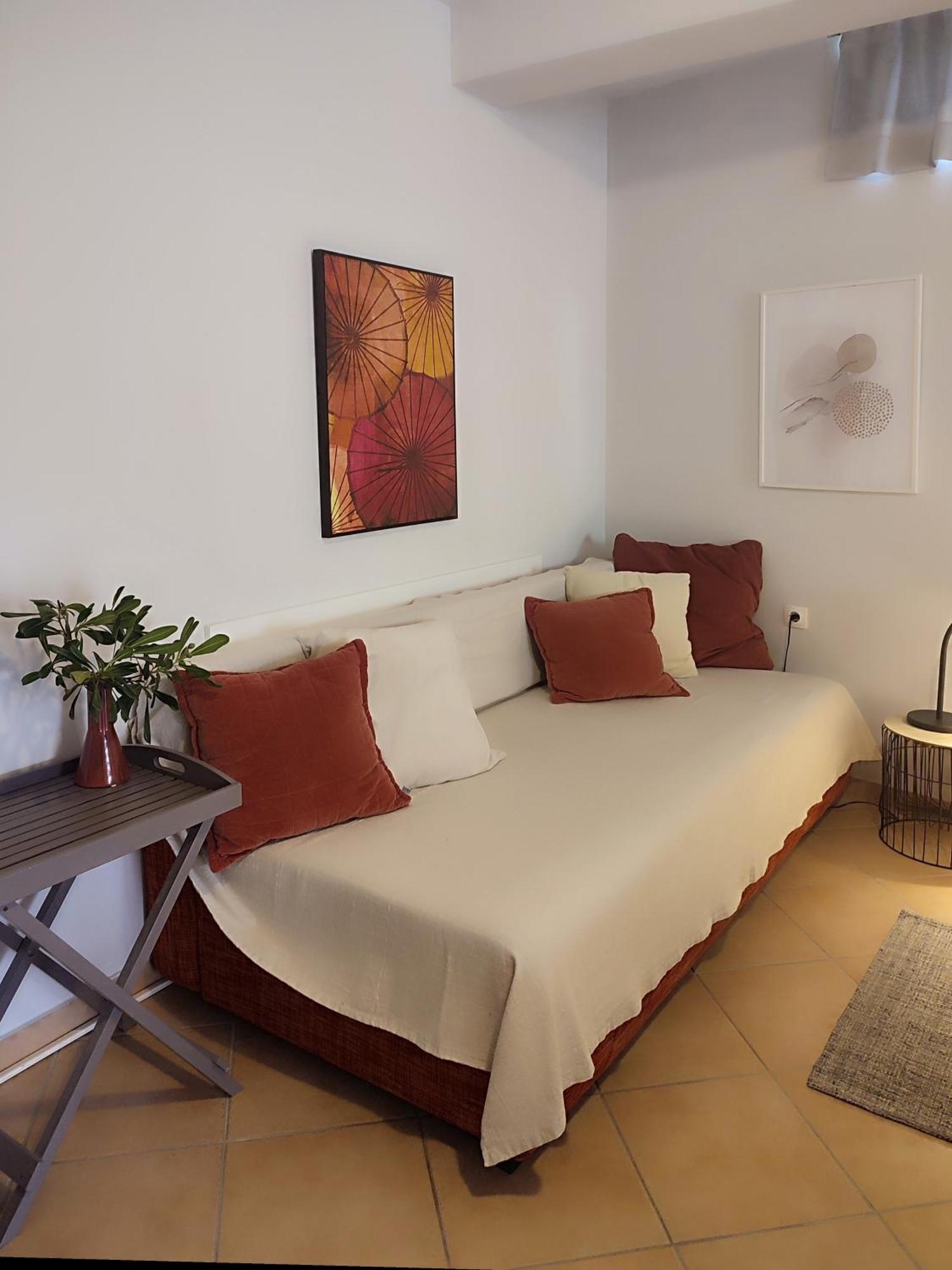 Apartments Divna Baska Voda Ngoại thất bức ảnh