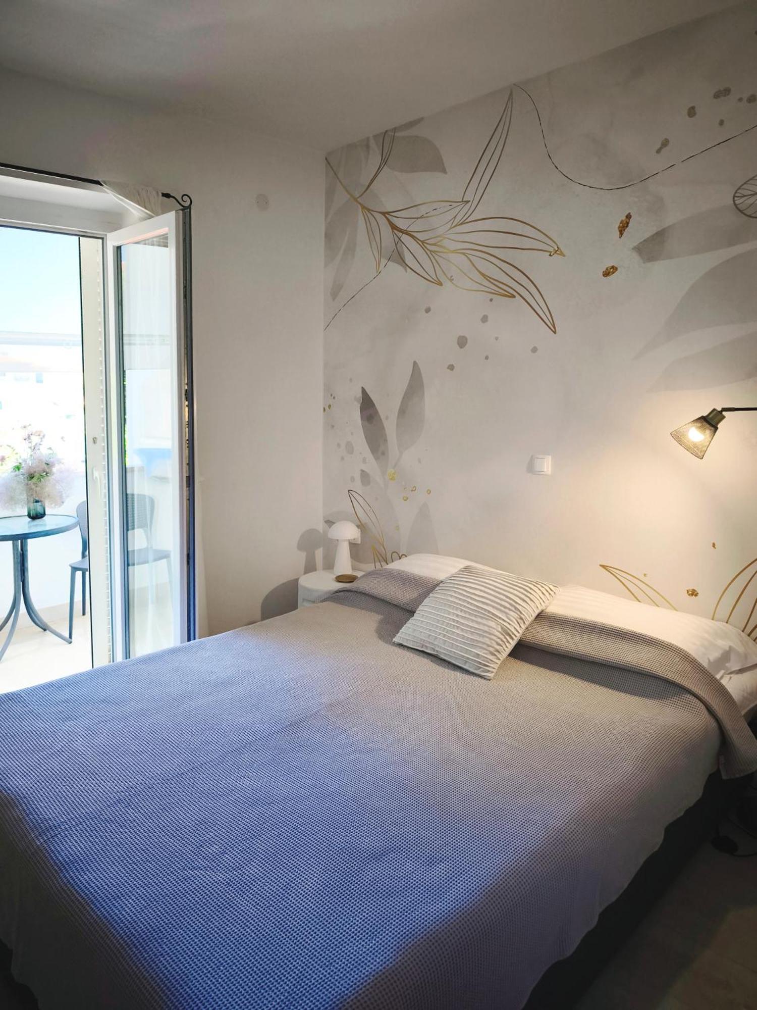 Apartments Divna Baska Voda Ngoại thất bức ảnh